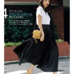 The Timeless Elegance of White T-Shirts and Black Skirts: A Match Made in Fashion Heaven