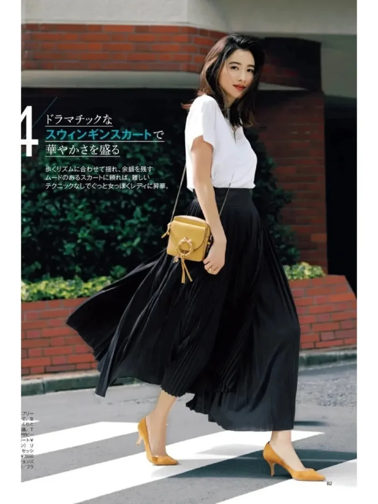 The Timeless Elegance of White T-Shirts and Black Skirts: A Match Made in Fashion Heaven