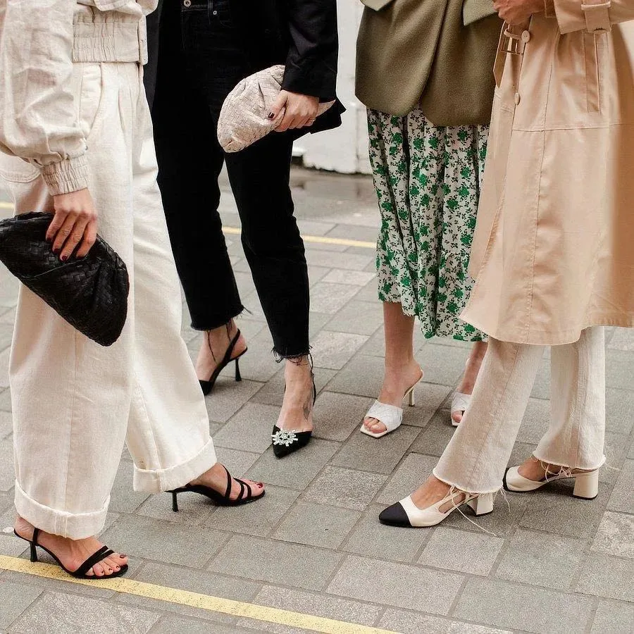 Elevate Your Style: Mastering the Art of Pairing Long Pants with Sandals for a Chic and Confident Look!